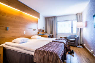 Photo by: Karl Gabor Room Standard
